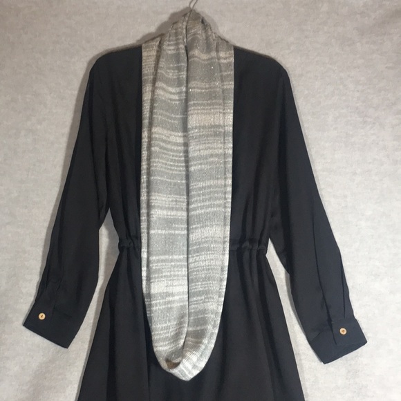 CALVIN KLEIN Buttery Soft Sweater-Knit Infinity Tiny Sequins & Metallic Threads - Picture 5 of 16